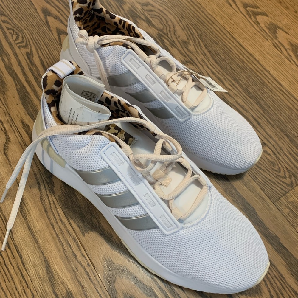 NWT Adidas Racer TR21 size 11 women